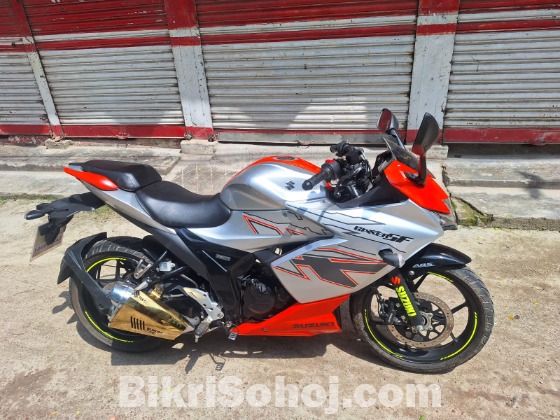 Suzuki gixxer SF
